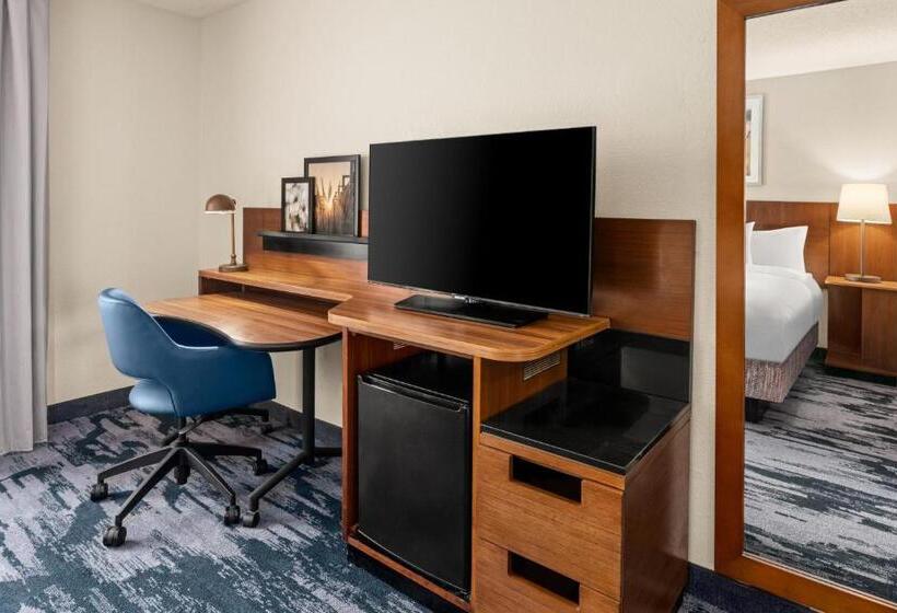 هتل Fairfield Inn & Suites By Marriott San Antonio Downtown/market Square