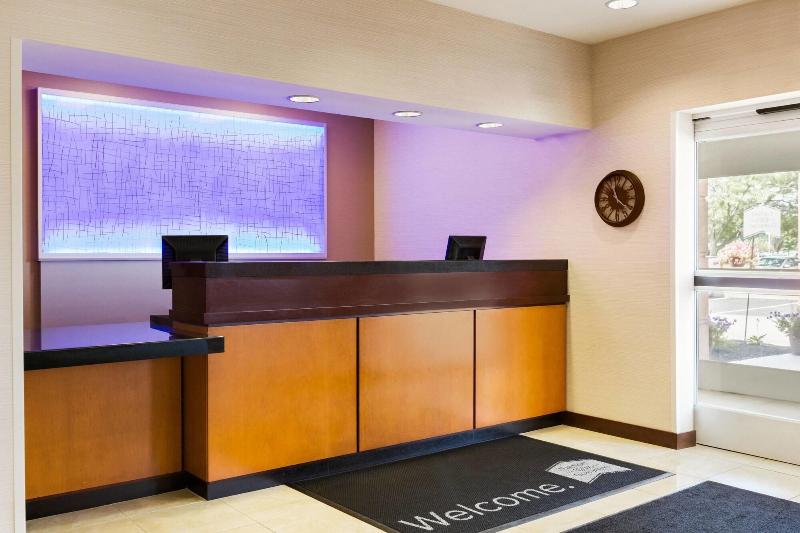 호텔 Fairfield Inn & Suites By Marriott Toledo Maumee