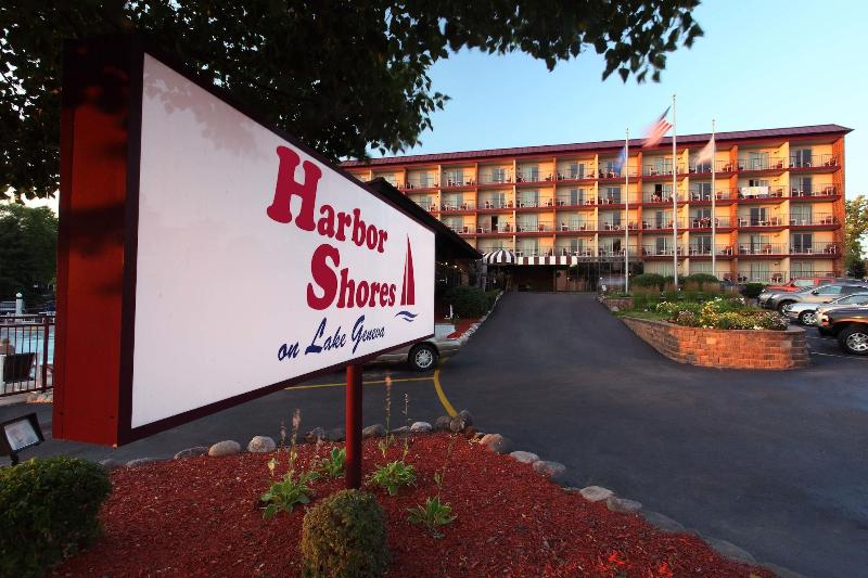 هتل Harbor Shores On Lake Geneva