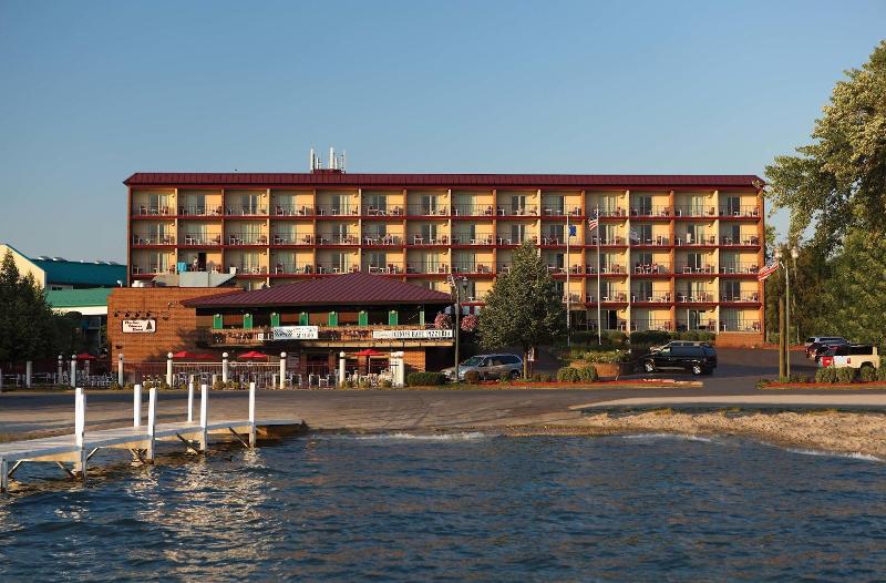 בית מלון כפרי Harbor Shores On Lake Geneva