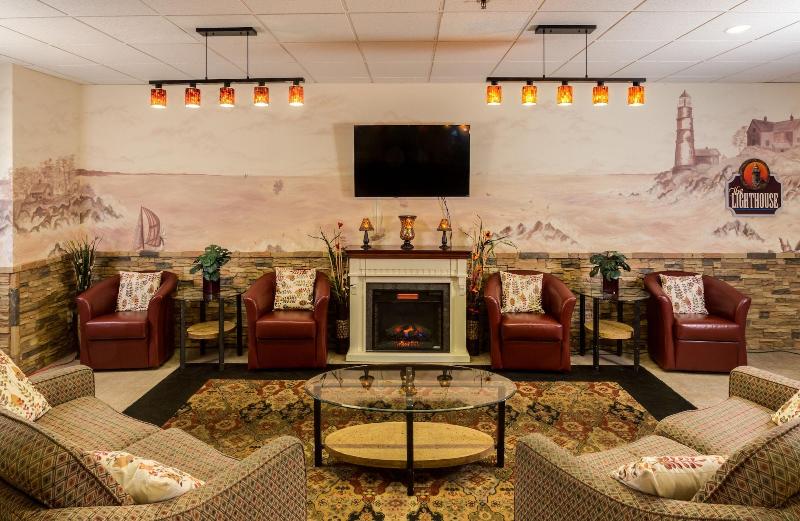 هتل Harbor Shores On Lake Geneva