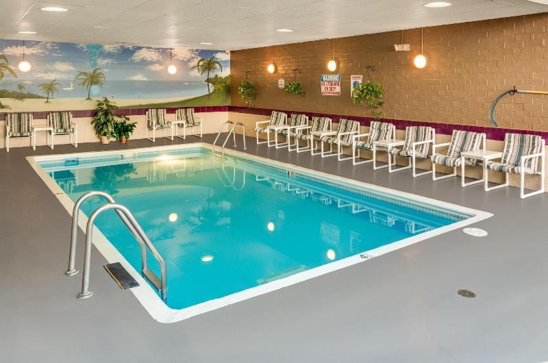 هتل Harbor Shores On Lake Geneva