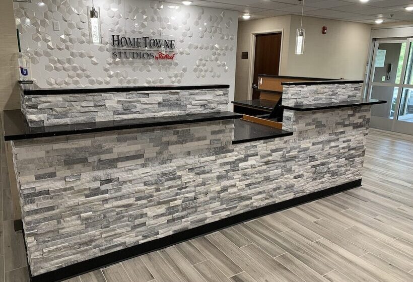 فندق Hometowne Studios By Red Roof East Lansing Okemos