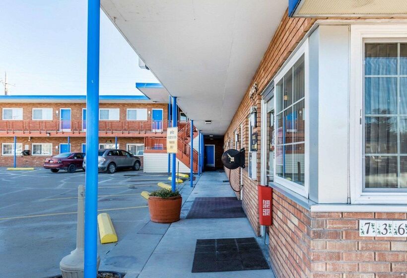 هتل Rodeway Inn Elko Downtown Area