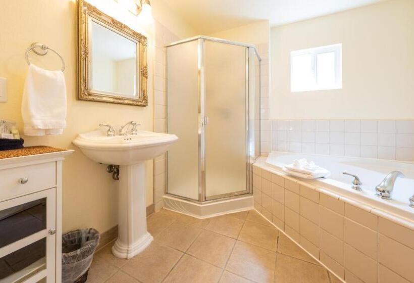 호텔 The Inn On Pine