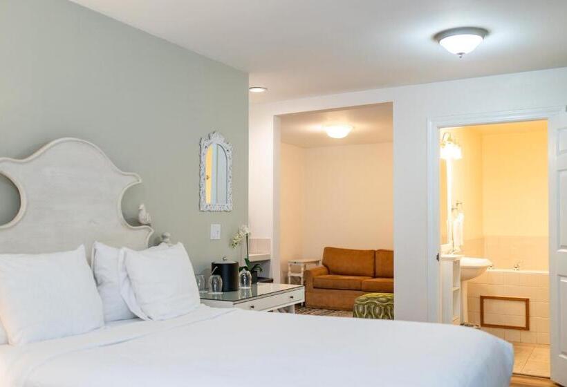 호텔 The Inn On Pine