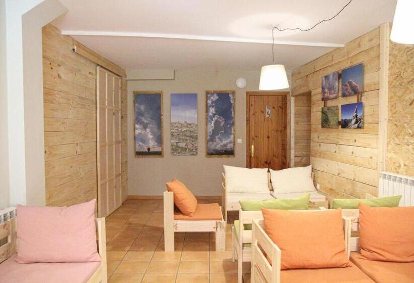 הוסטל Refugio De Bujaruelo