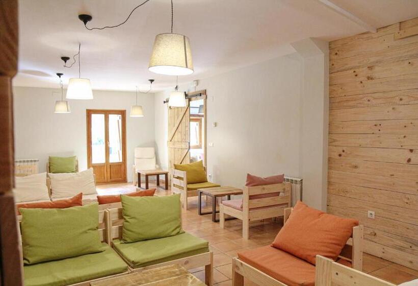 הוסטל Refugio De Bujaruelo