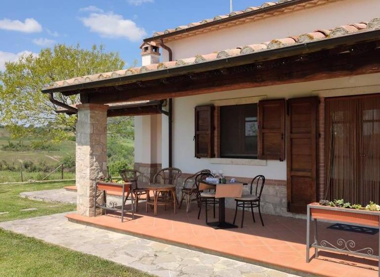 Отель Agriturismo Il Cavallino Saturnia
