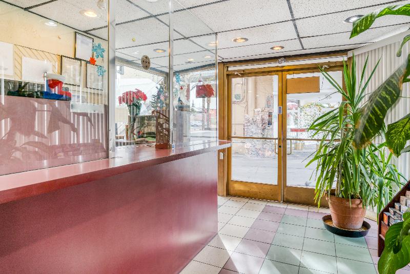 مُتل Las Vegas Oasis