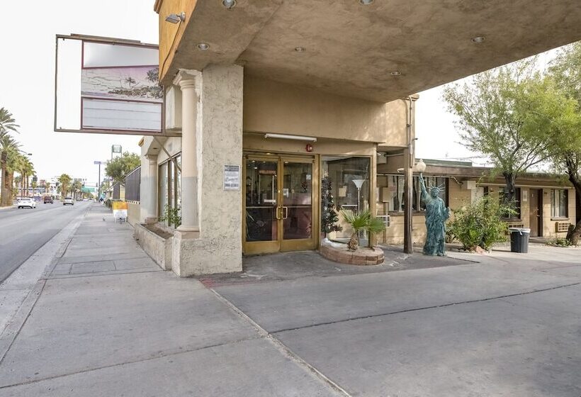 مُتل Las Vegas Oasis