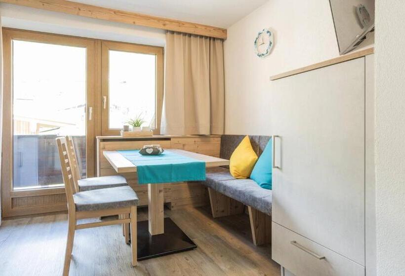 پانسیون Landhaus Fiegl