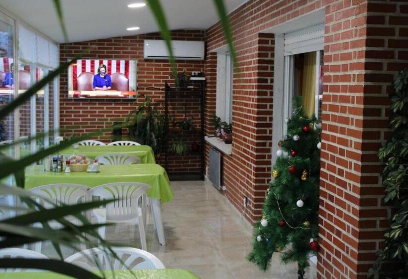 Pensión Residencial Playa Lisa