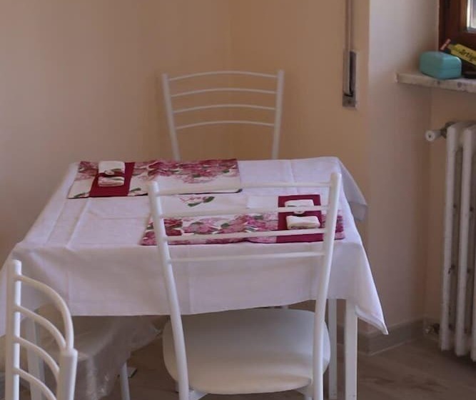 تختخواب و صبحانه La Casa Dell'orso