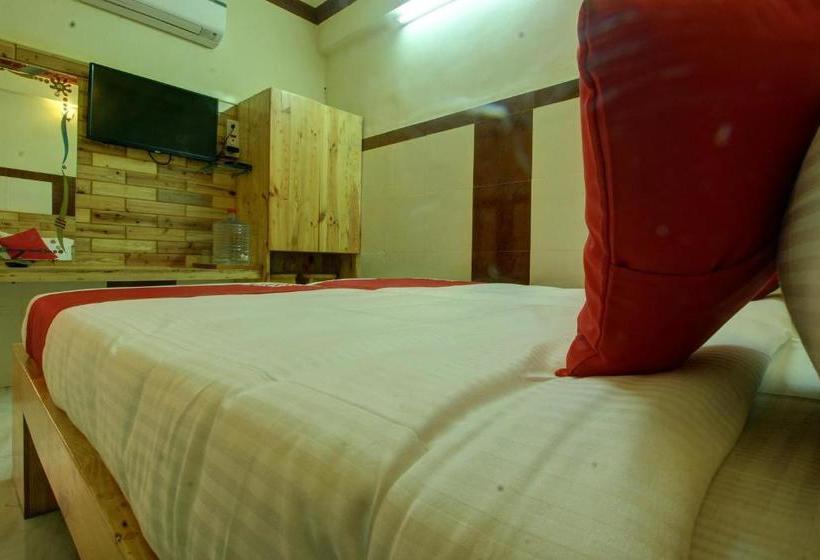 酒店 K R K Residency By Oyo Rooms