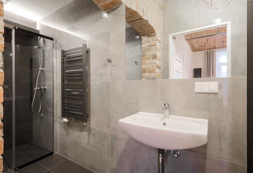 ホテル Staypolska