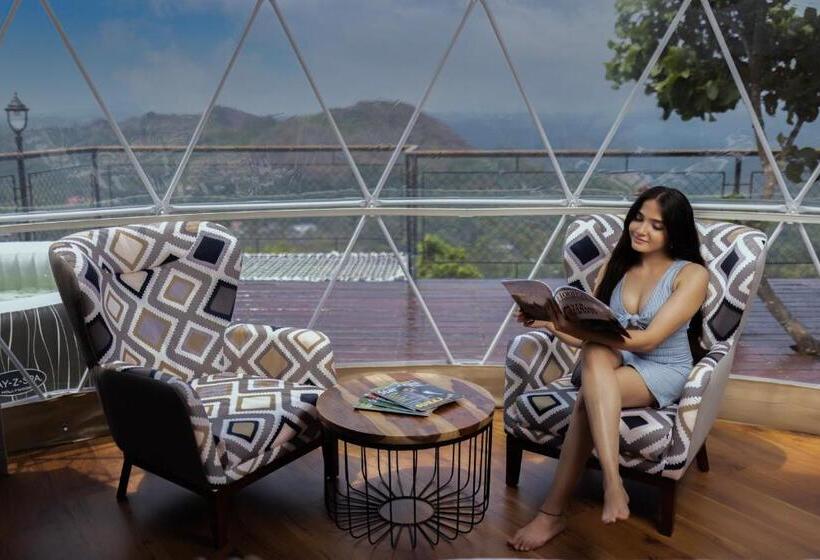 Mount Xanadu Resorts
