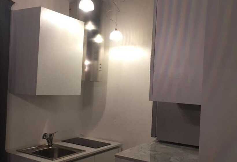 פנסיון Camere Nicolina 2