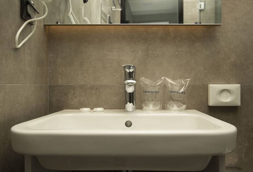 Garni Hotel Boutique 25h