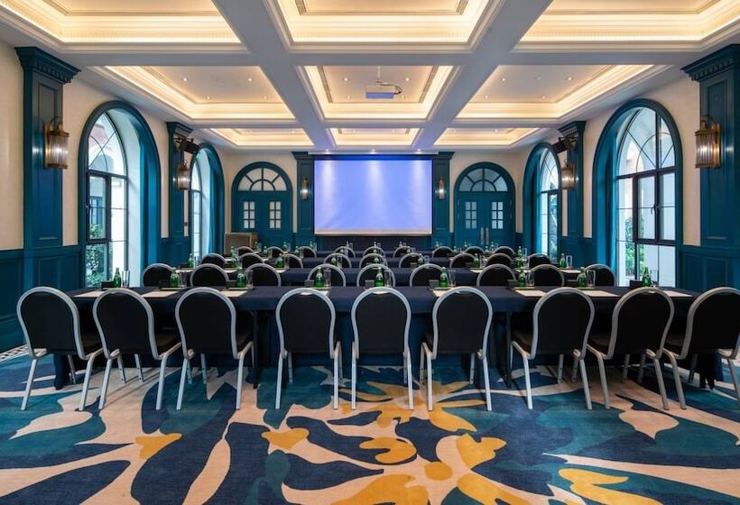 ホテル Indigo Heilong Lake, An Ihg