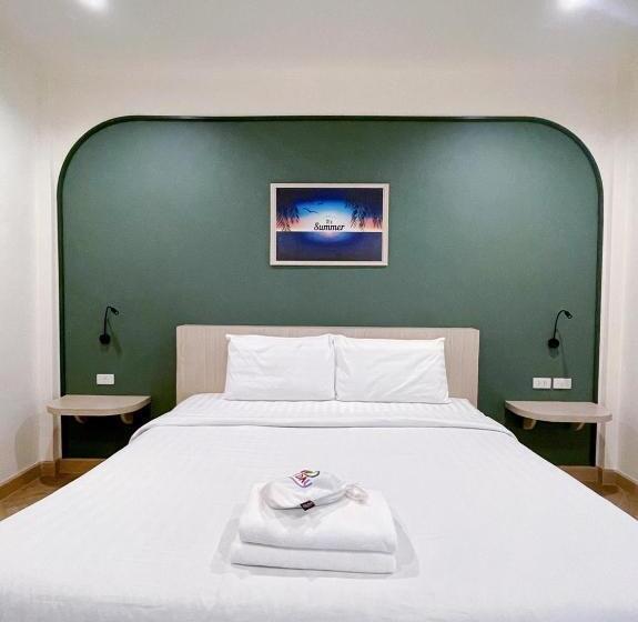 هتل Sky View Resort Buriram
