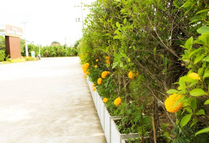 هتل Sky View Resort Buriram