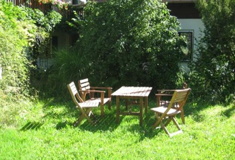 Martina S Place Bed & Breakfast