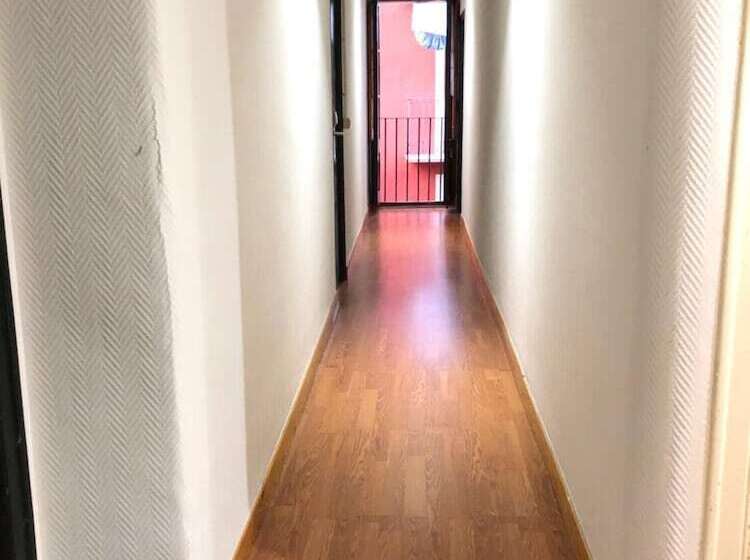 פנסיון Hostal Di Verena