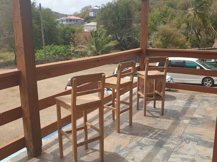 Seawind Cottages