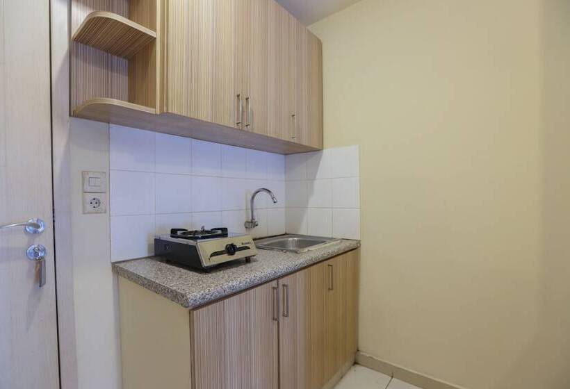 Lauv Room Grand Centerpoint By Oyo Rooms