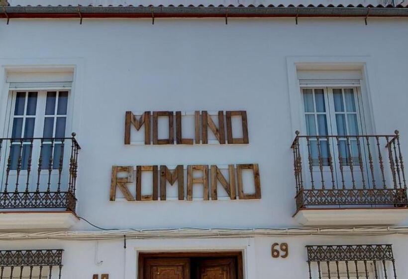 بنسيون Molino Romano
