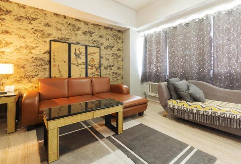 בית מלון כפרי Mactan Island Condo La Mirada Residence , Beach Resort , Large 1 Bedroom , Pools , Ocean Views, Fast