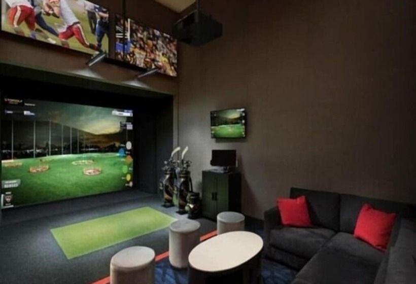 Gold Strike Casino Resort