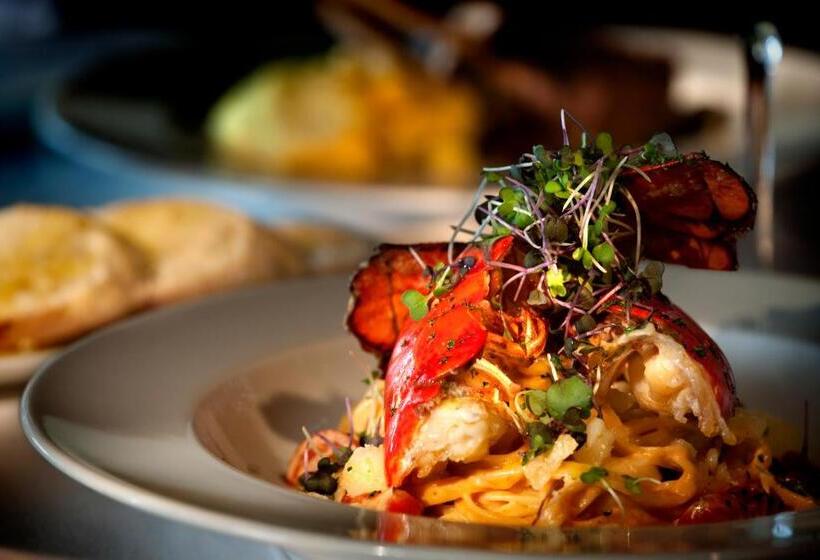 Grand Geneva Resort And Spa