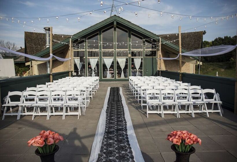 Grand Geneva Resort And Spa