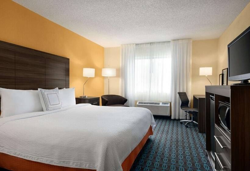 בית מלון כפרי Baymont By Wyndham Tulsa