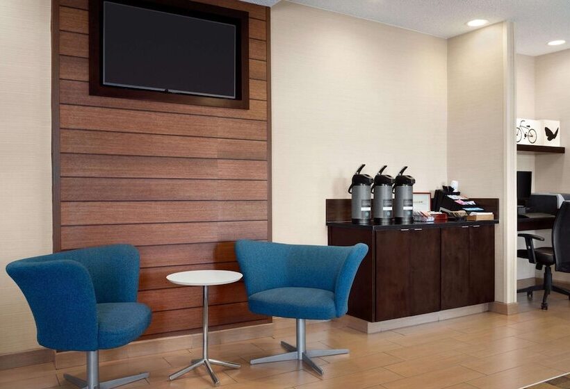 בית מלון כפרי Baymont By Wyndham Tulsa