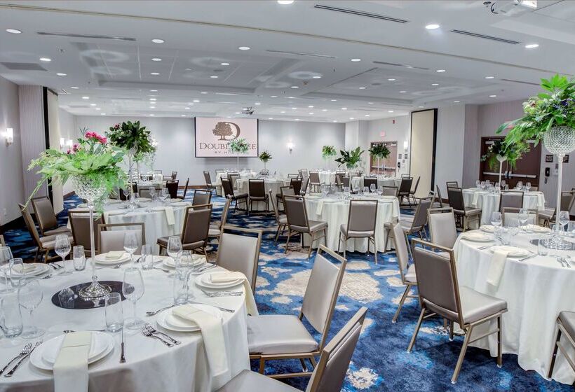 בית מלון כפרי Doubletree By Hilton Harrisonburg