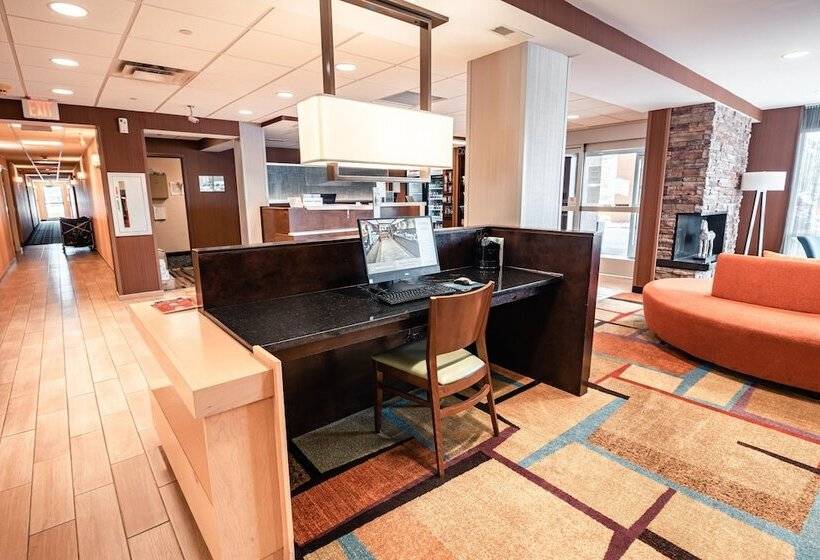 בית מלון כפרי Fairfield Inn Owensboro