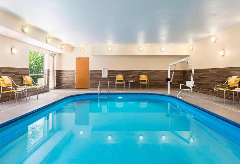 فندق Fairfield Inn Racine