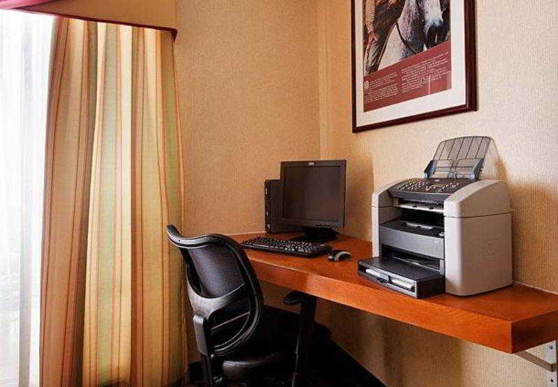 Отель Fairfield Inn And Suites Austin South