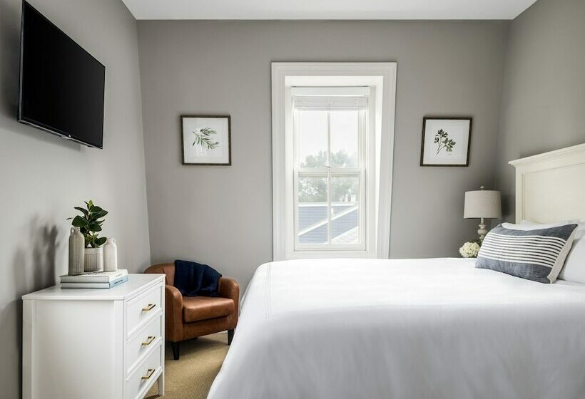 هتل Flag House Inn