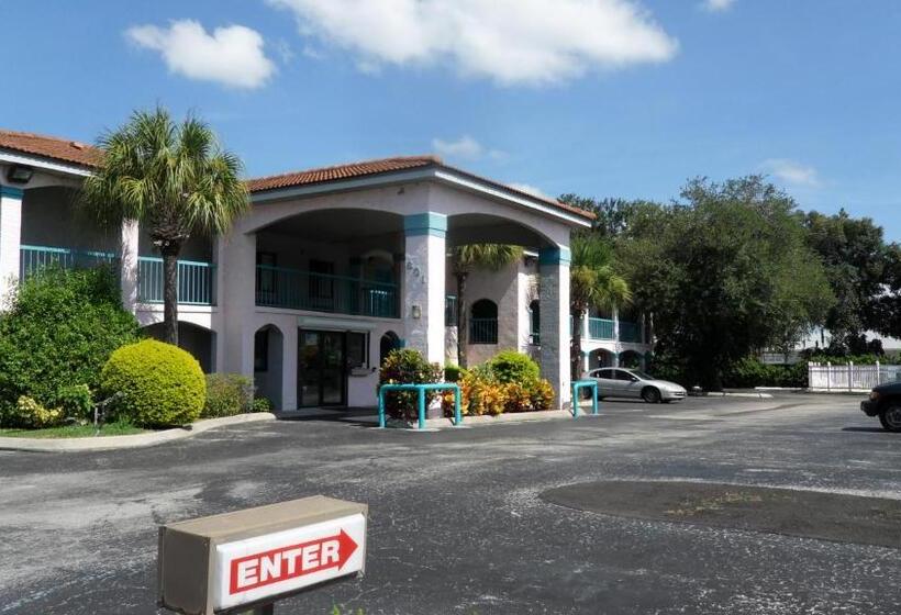 هتل Flamingo Inn