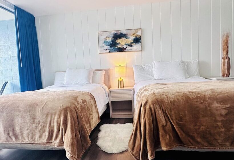 בית מלון כפרי Foghorn Harbor Inn