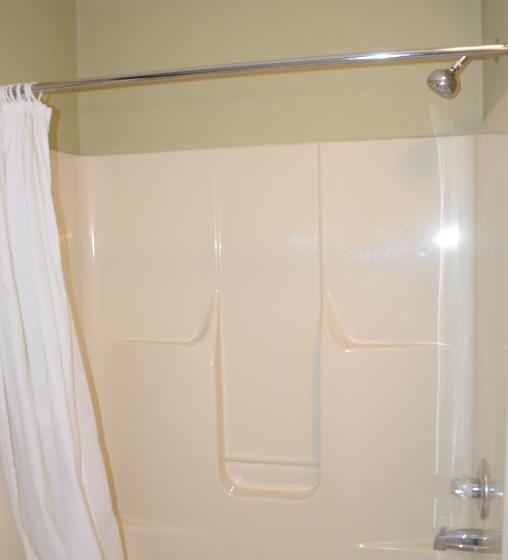 Отель Four Seasons Country Inn