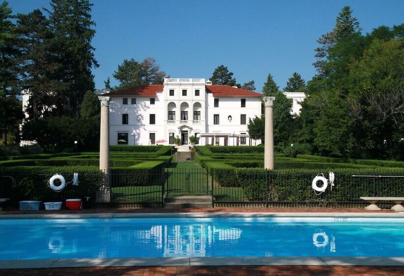 فندق Geneva On The Lake Boutique Resort