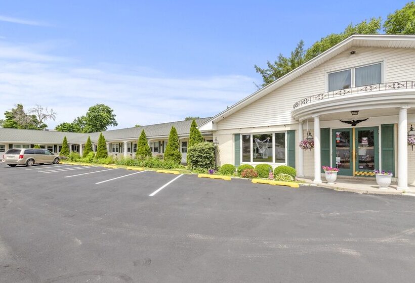 فندق Glass House Inn Erie Near I90 & I79