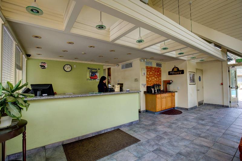 בית מלון כפרי Good Nite Inn Redwood City   San Francisco Airport