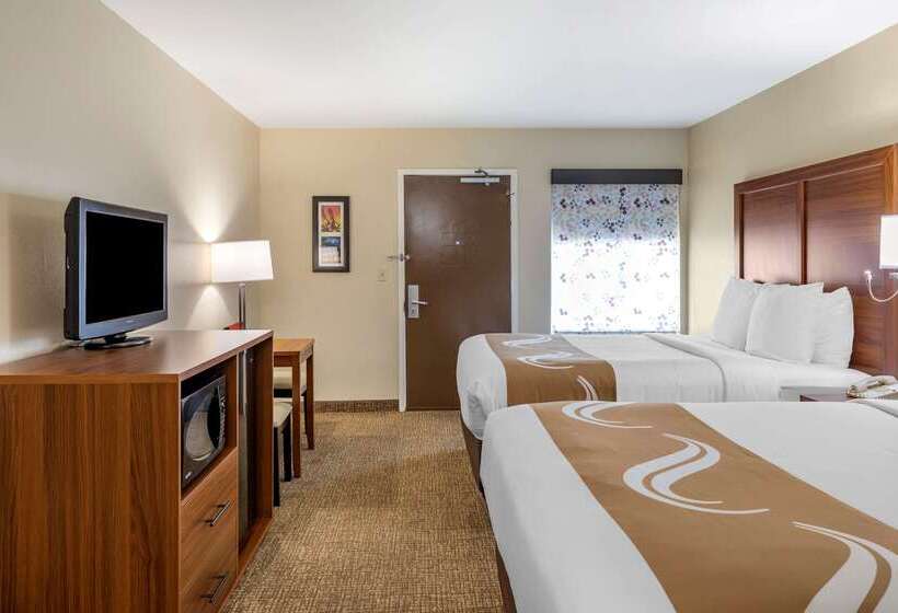 בית מלון כפרי Quality Inn Placentia Anaheim Fullerton