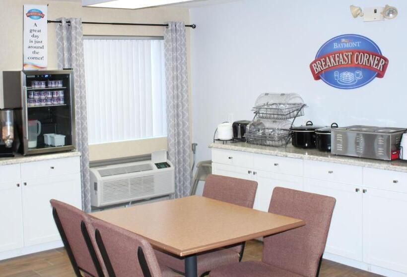 فندق Suburban Studios Branson On The Strip